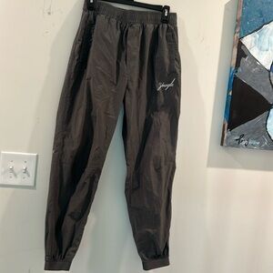 YOUNGLA JOGGERS SIZE MEDIUM